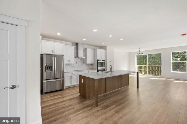 Property Photo: 354 Evermore Lane VA 22554