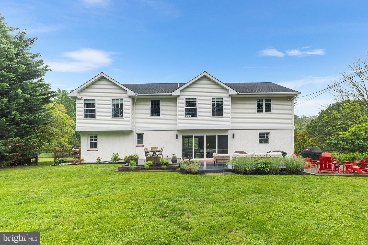 Property Photo: 55 Dayleview Road PA 19312