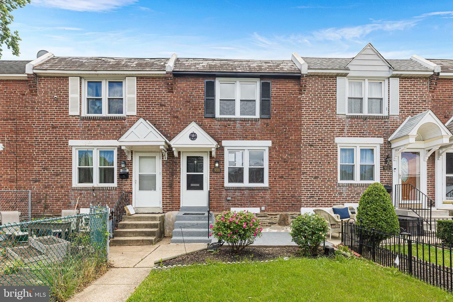 Property Photo: 910 Argyle Road PA 19026