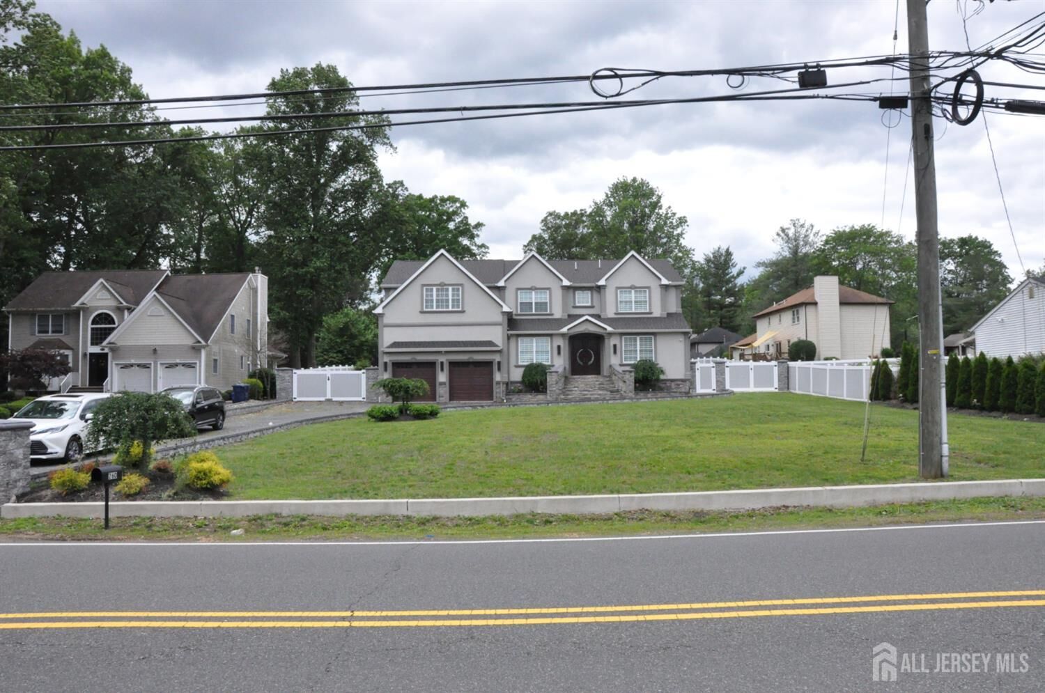 Property Photo: 260 Church Lane NJ 08902
