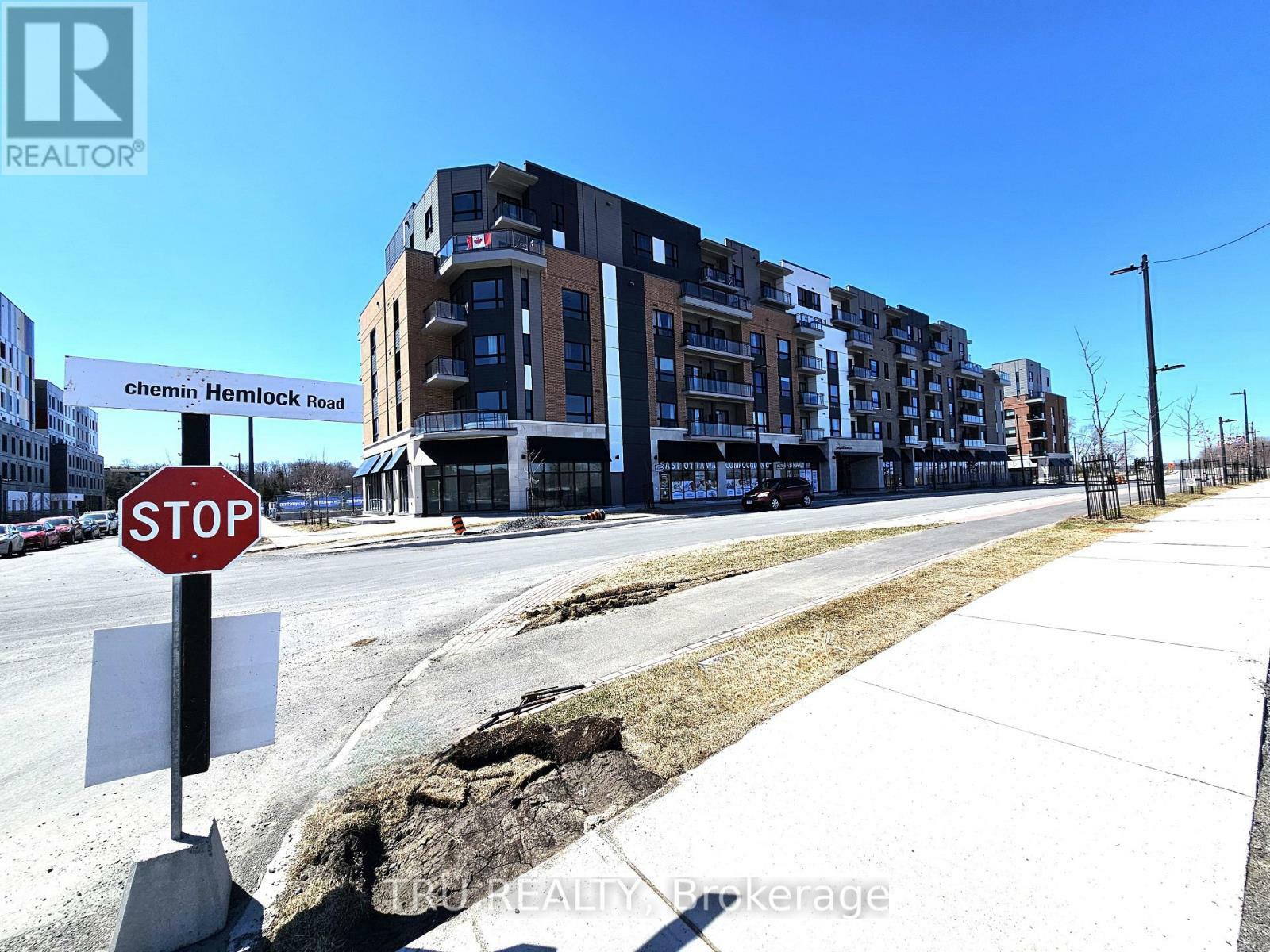 Property Photo: 1350 Hemlock Road 608 ON K1K 5C2