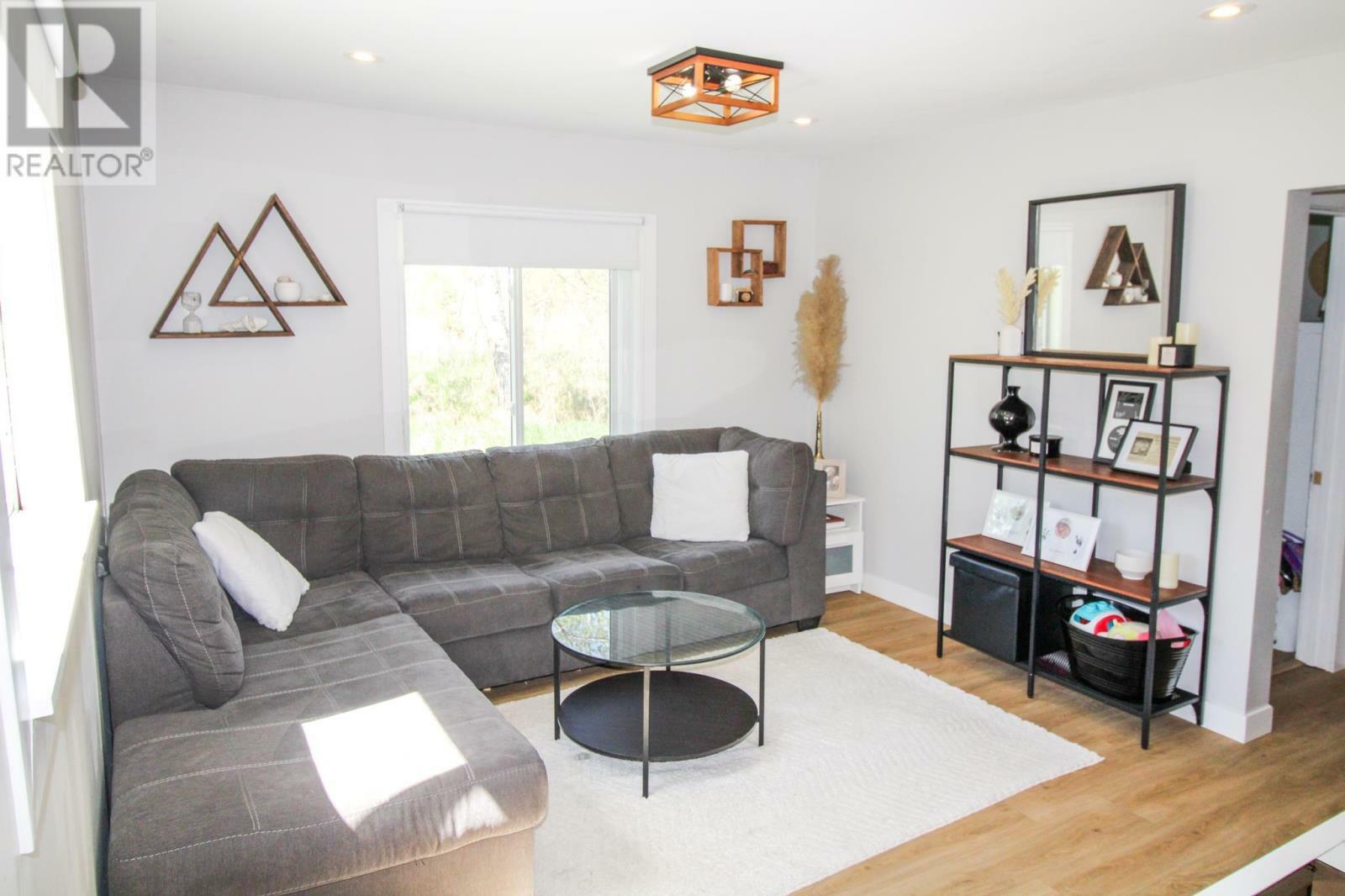 Photo de la propriété: 24 Johnson Landing Road ON P9N 0C6