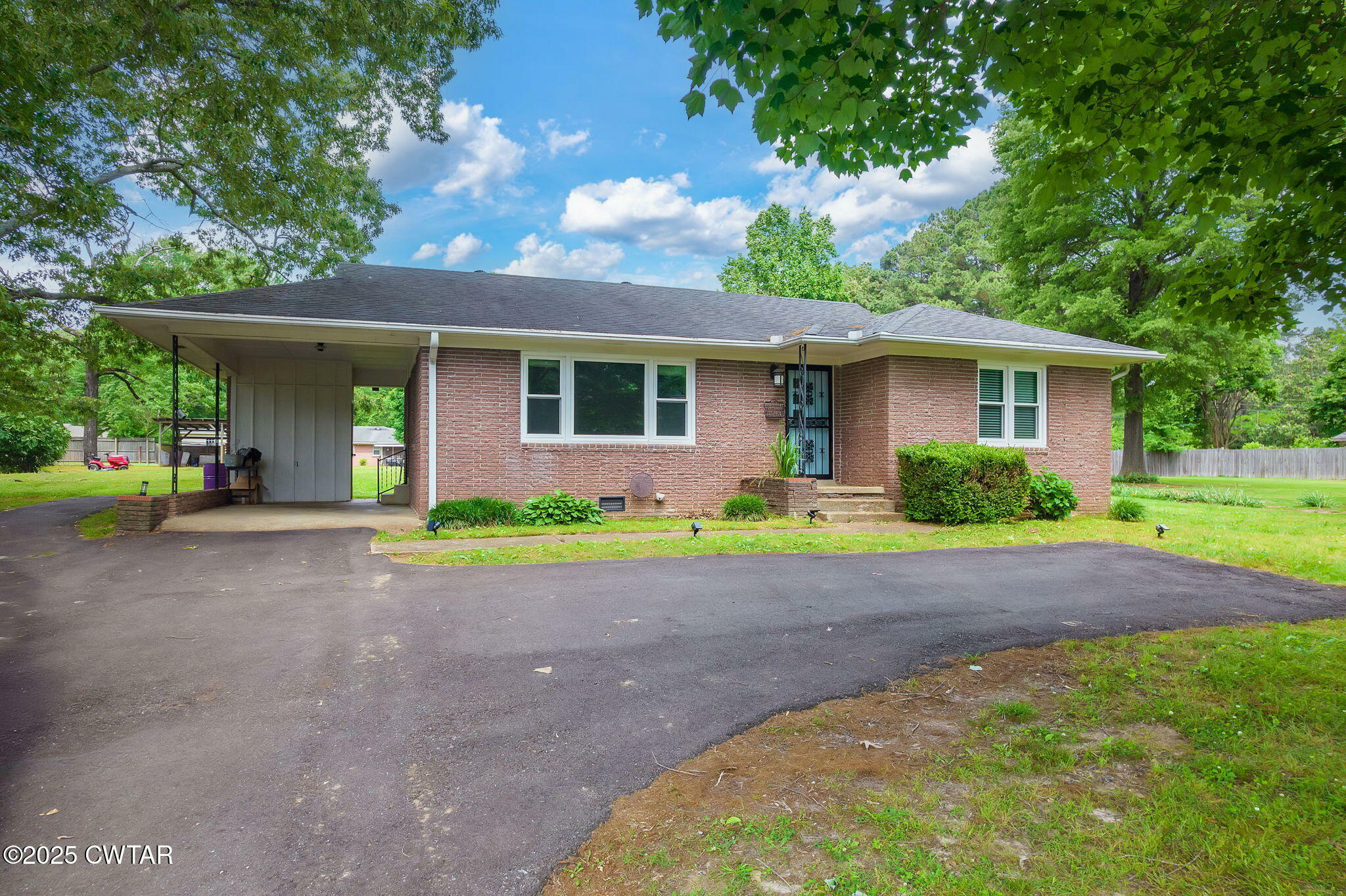 2899 Old Medina Road  Jackson TN 38305 photo