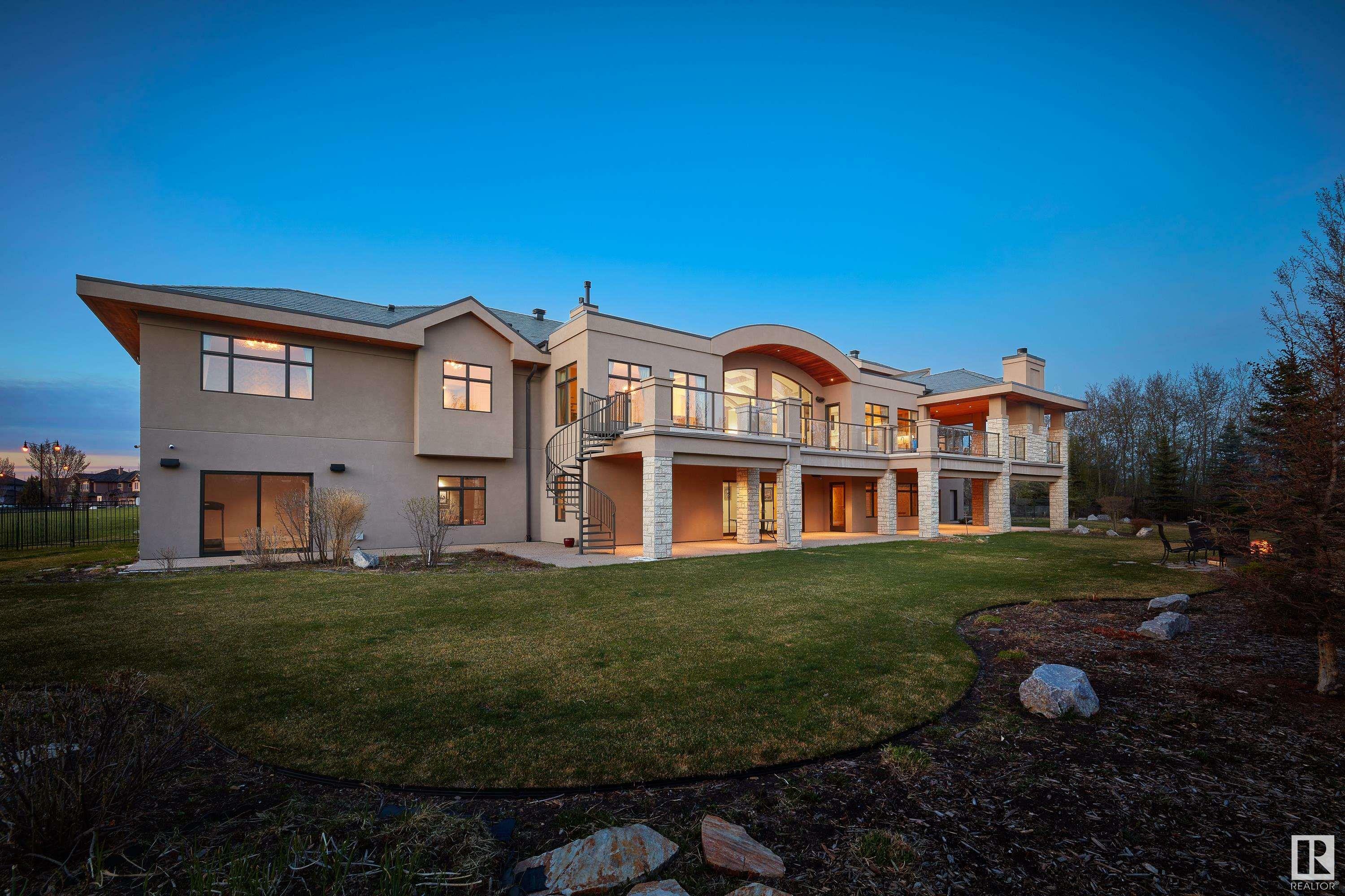 Property Photo: 4806 Mactaggart Crest Crest NW AB T6R 0J6