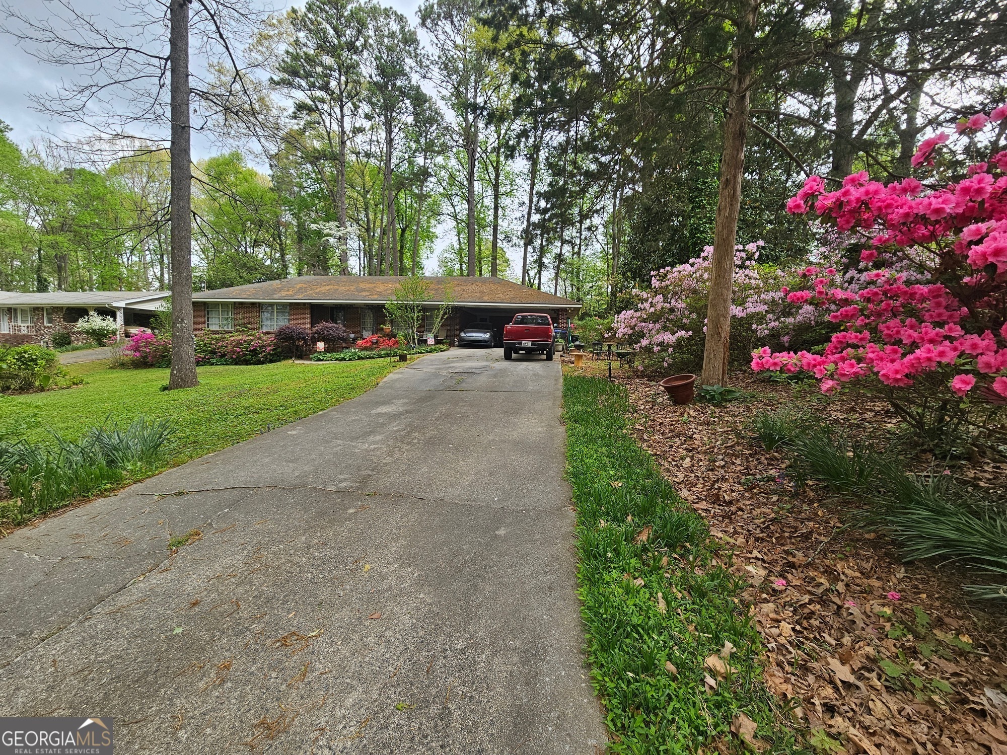 Property Photo: 2564 Wren Avenue NW GA 30096