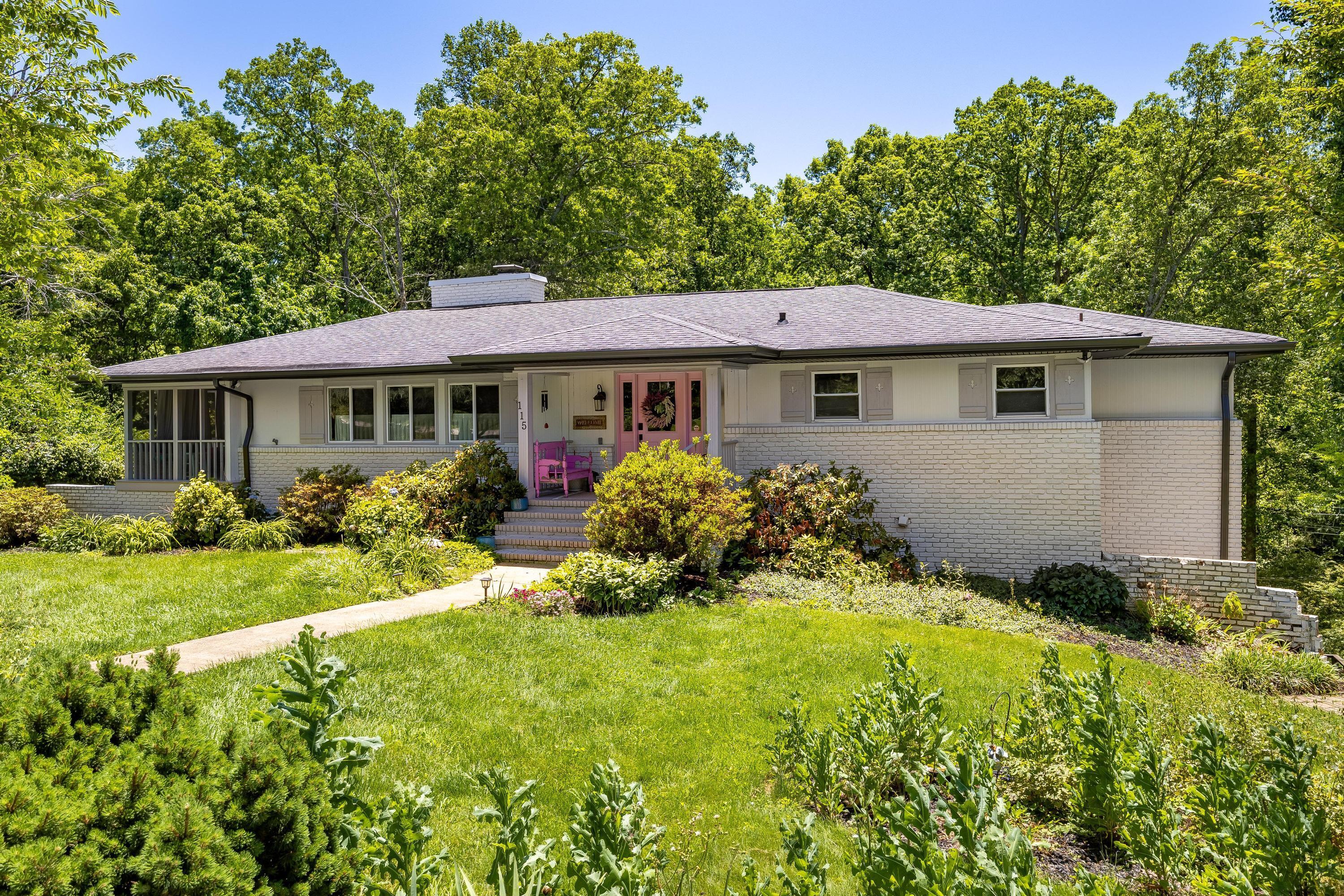 Property Photo: 115 Golf Drive TN 37377