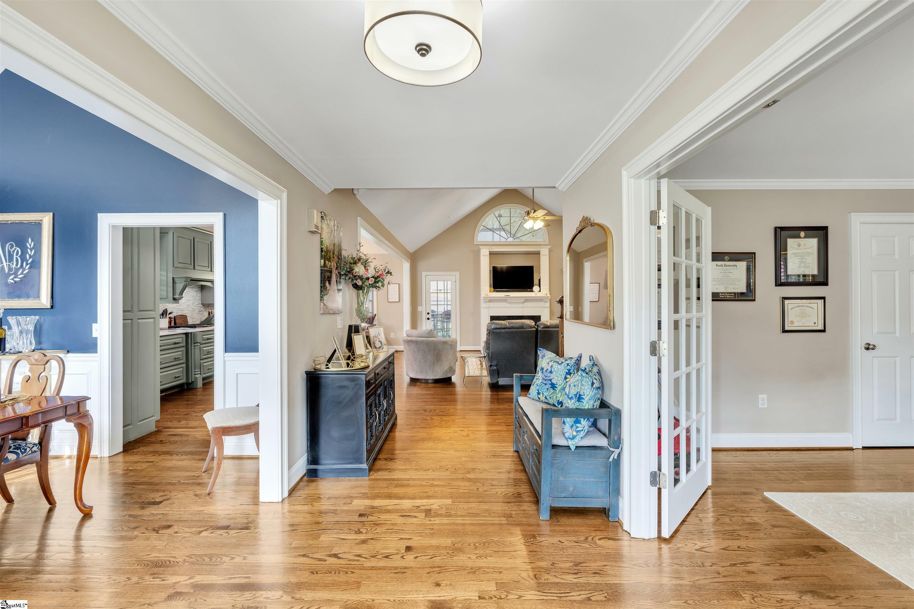 Property Photo: 115 Red Maple Circle SC 29642
