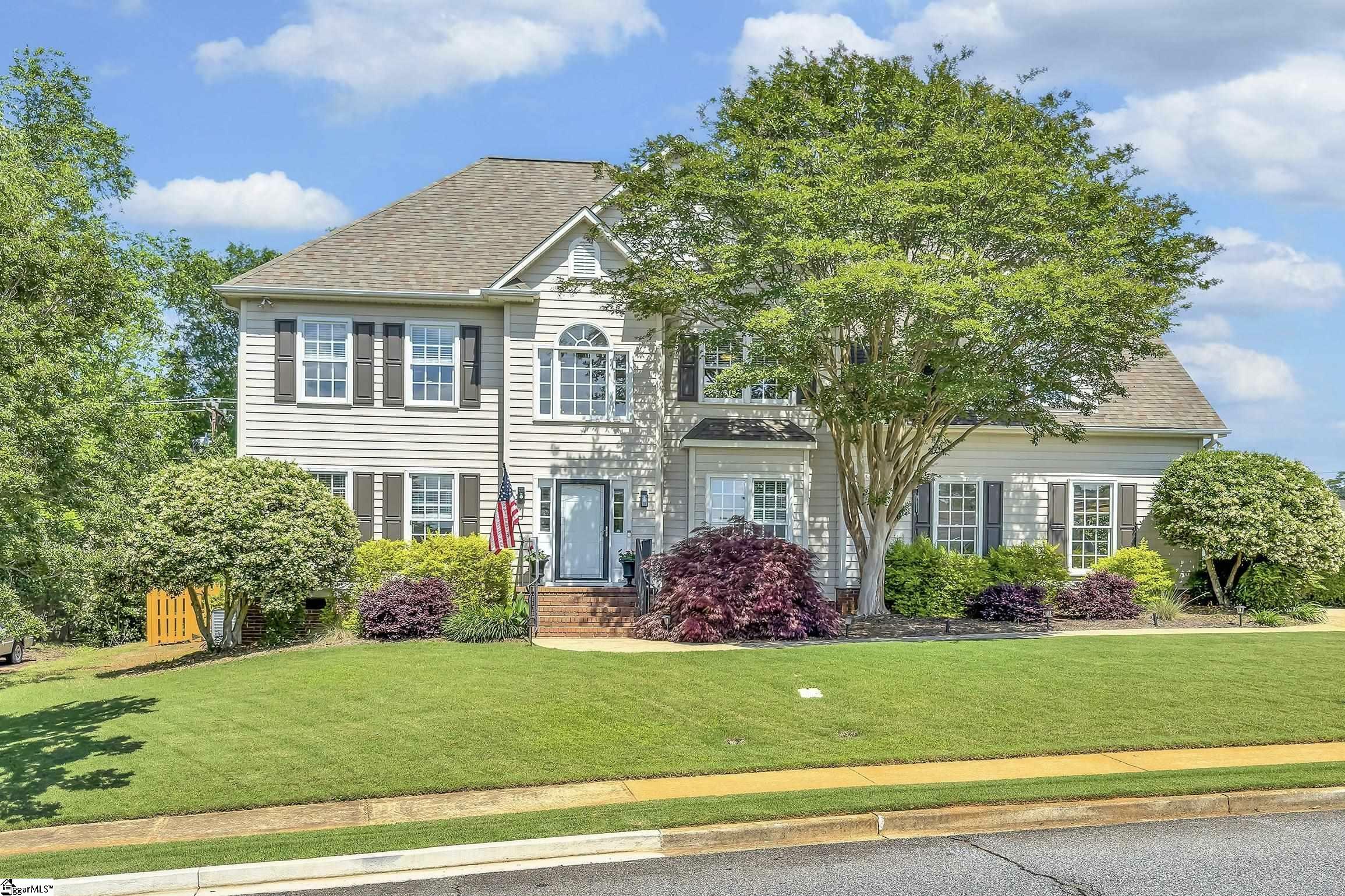Property Photo: 6 Duchess Court SC 29690