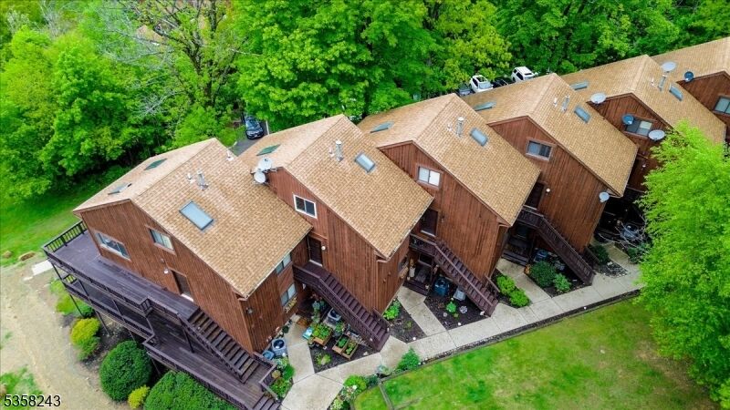 Property Photo:  3 Telemark Dr 10  NJ 07462