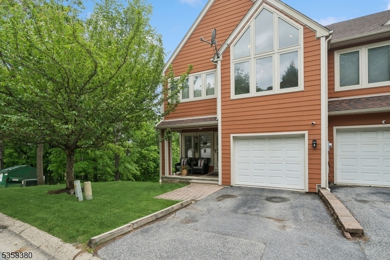 Property Photo: 1 Wimbledon Dr 1 NJ 07462