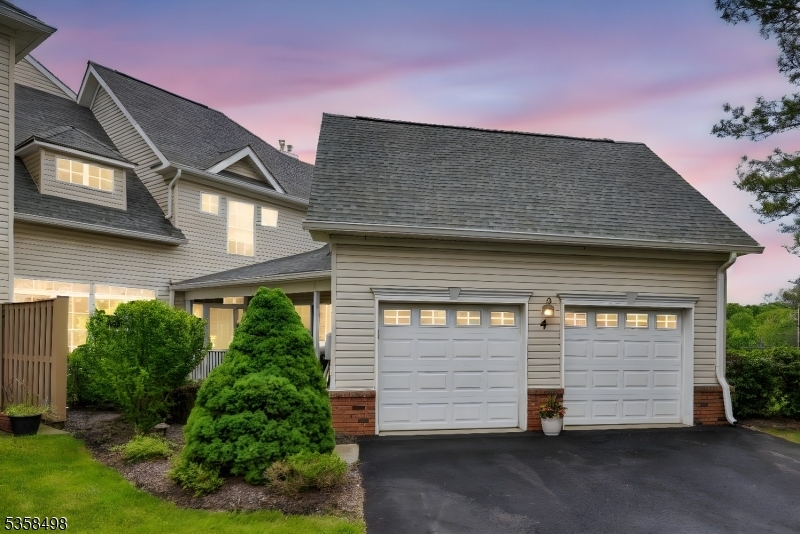 4 Loft Dr  Bridgewater Twp. NJ 08836 photo