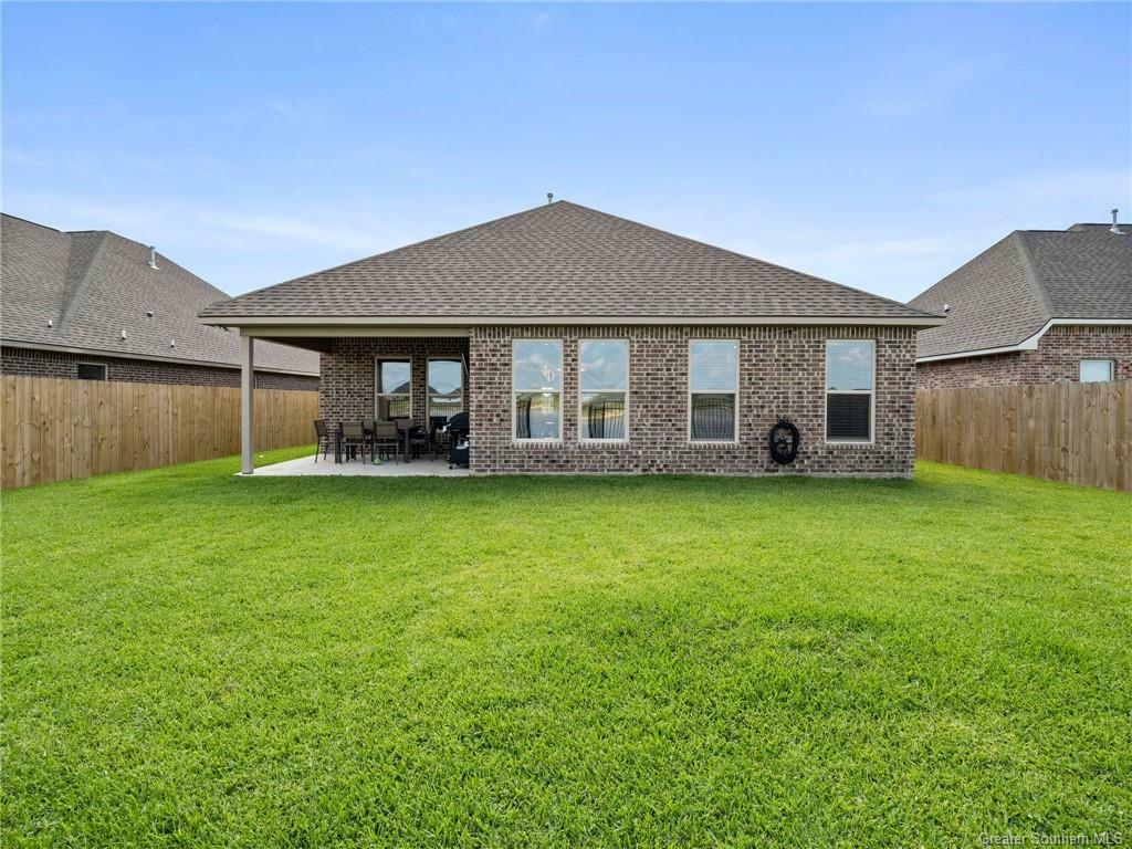 Property Photo: 4537 Green Wood Way LA 70611