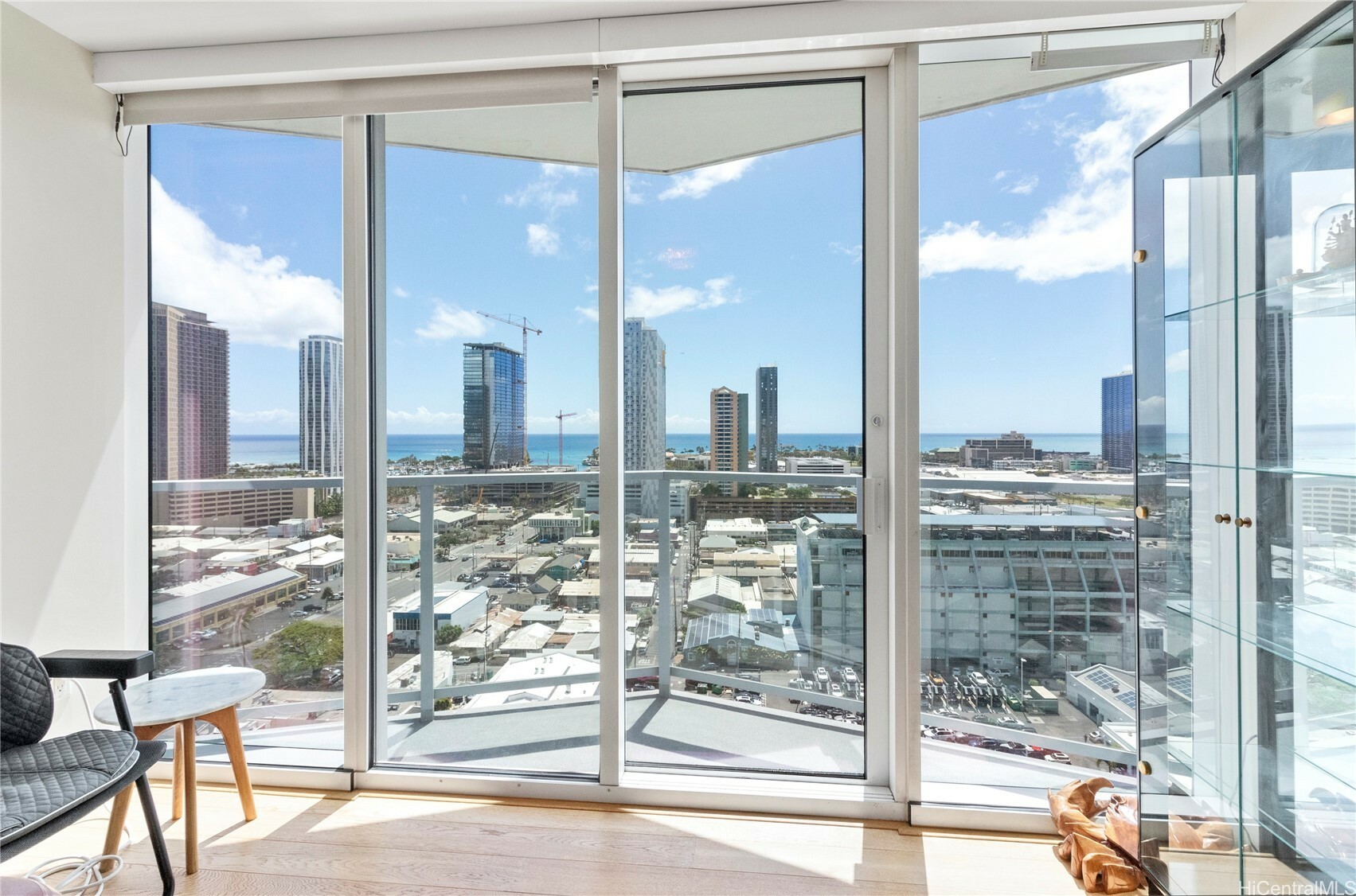 Property Photo: 888 Kapiolani Boulevard 2108 HI 96813