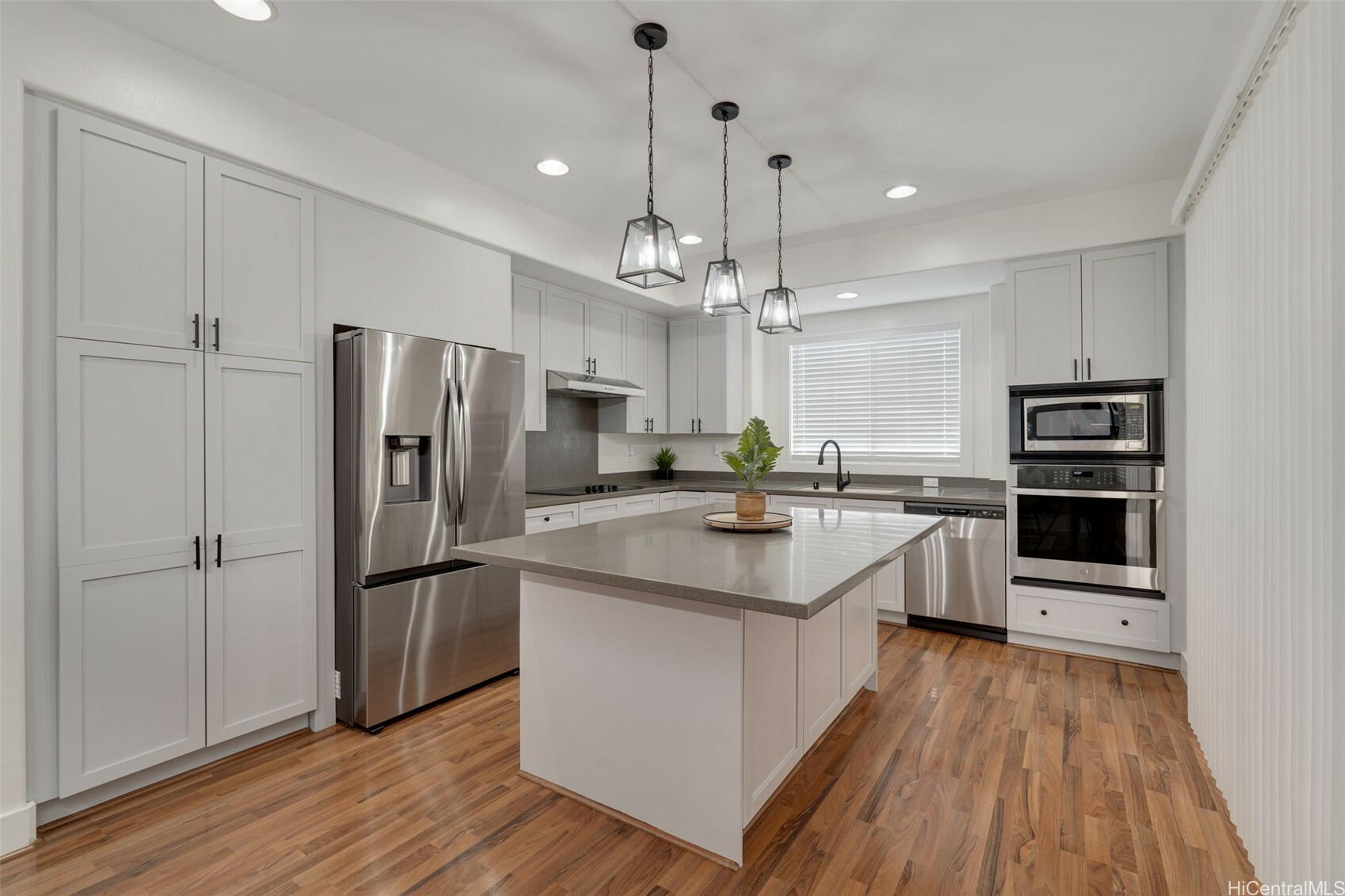 Property Photo:  91-1067 Hoomahana Street  HI 96706 