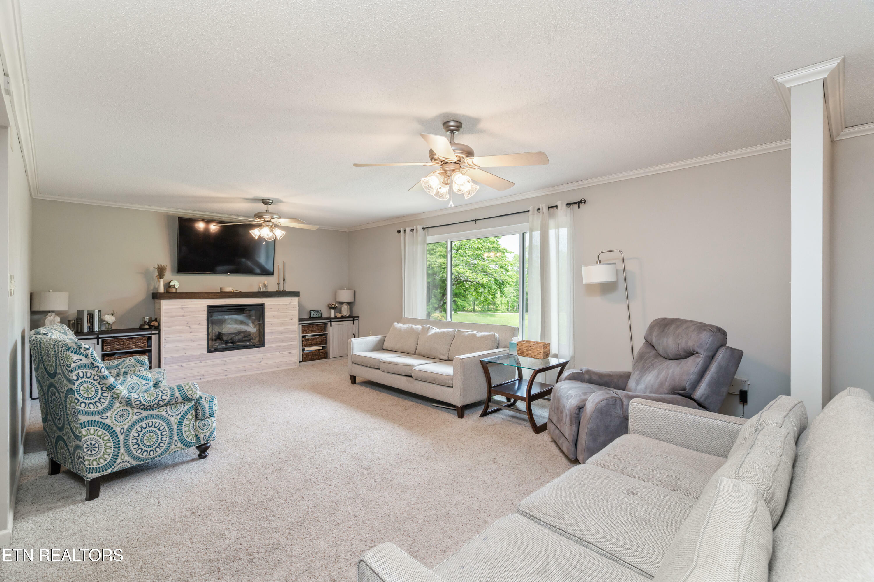 Property Photo: 2948 Kingston Hwy TN 37763