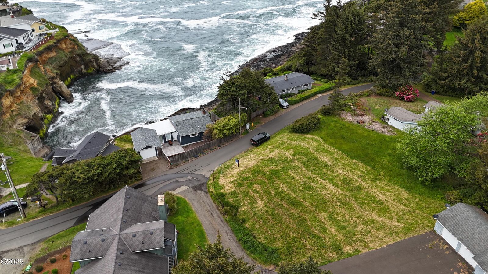 Property Photo: Tl 3900 SW SW Coast Avenue OR 97341