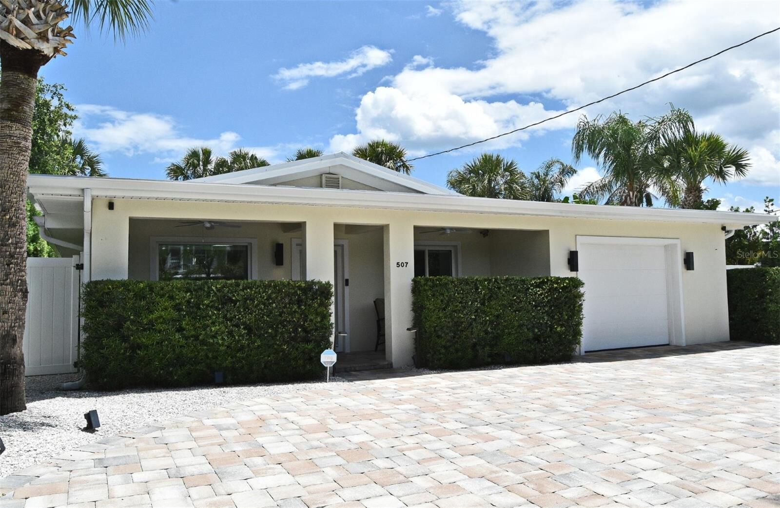 Property Photo:  507 N Peninsula Avenue  FL 32169 