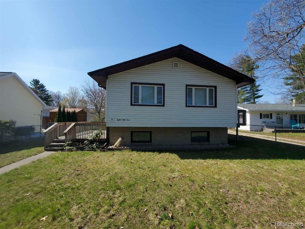 Property Photo: 854 Kelley Street MI 49686 3385