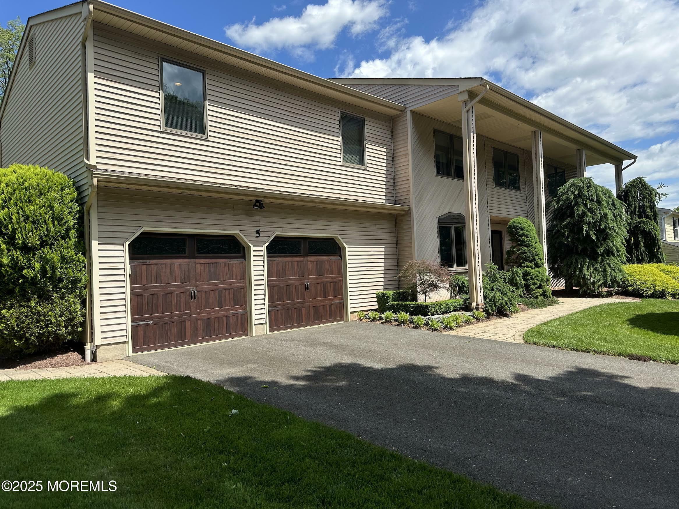 Property Photo: 5 Stone Lane NJ 07746