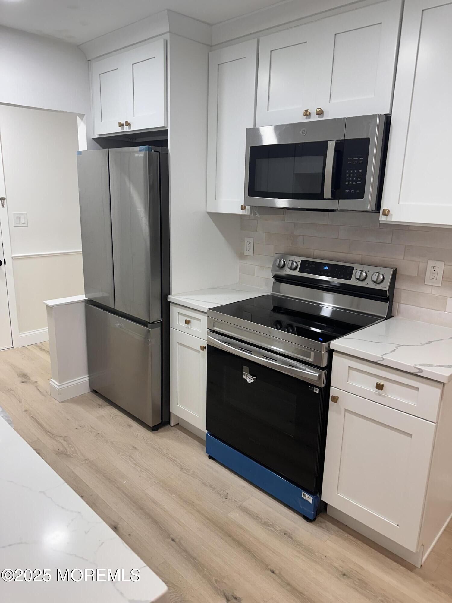 Property Photo:  32 Meadow Green Circle  NJ 07726 