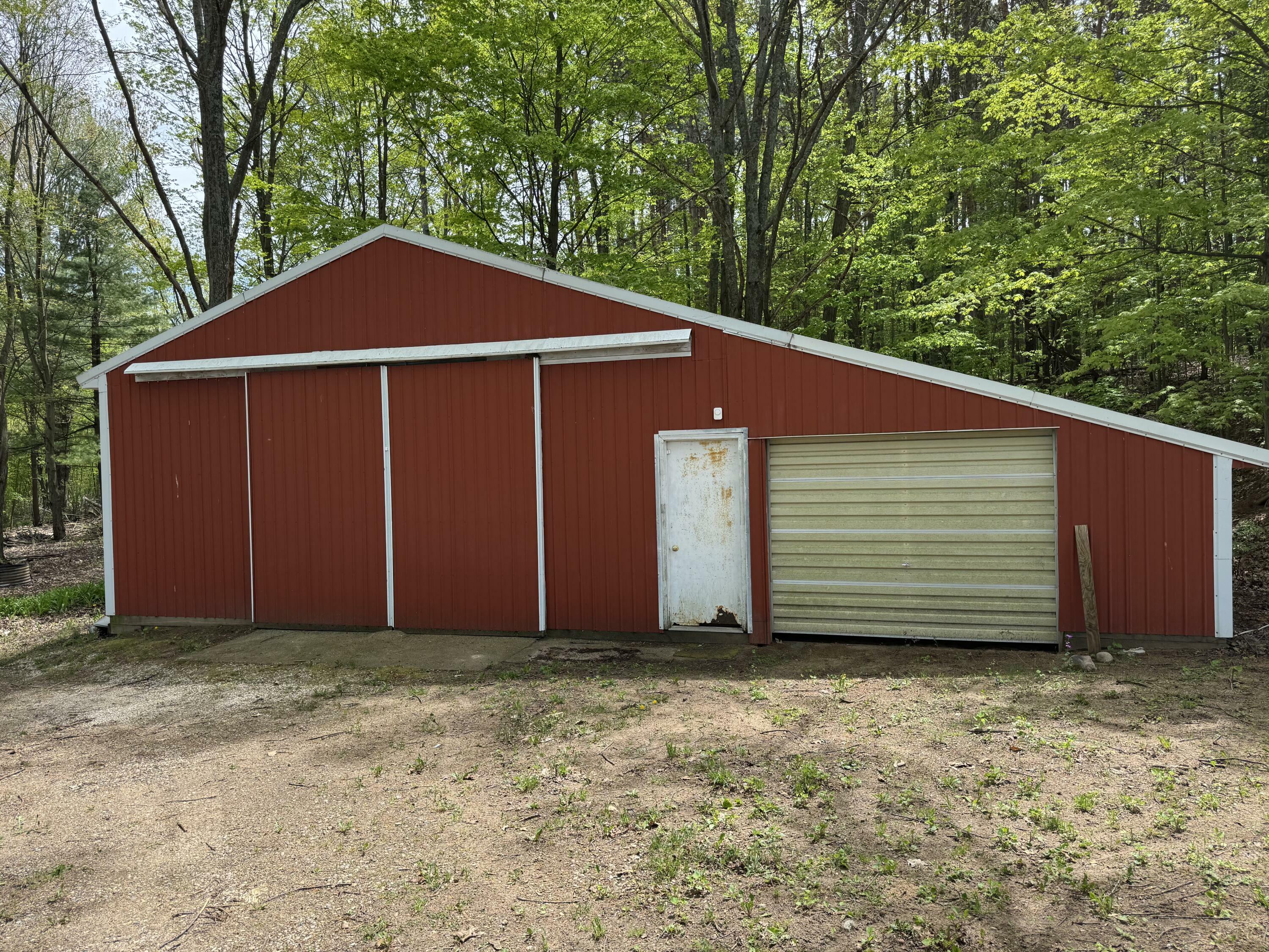 Property Photo:  5471 E Free Soil Road  MI 49411 