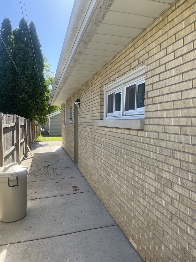 Property Photo: 100 Emery Street IL 60436