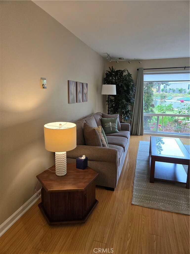 Property Photo: 185 Avenida Majorca CA 92637
