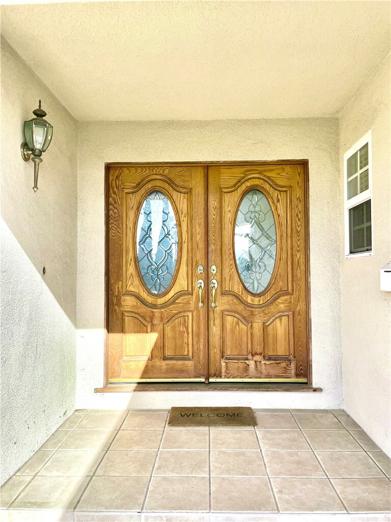 Property Photo:  623 Benowe Scotia Road  CA 91207 