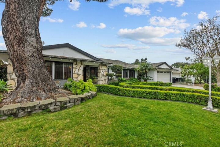 Property Photo: 1425 Belleau Road CA 91206