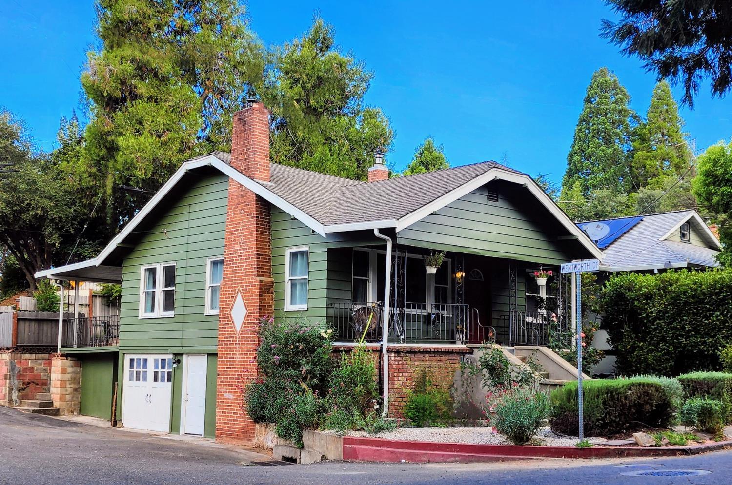 Property Photo:  700 Canal Street  CA 95667 