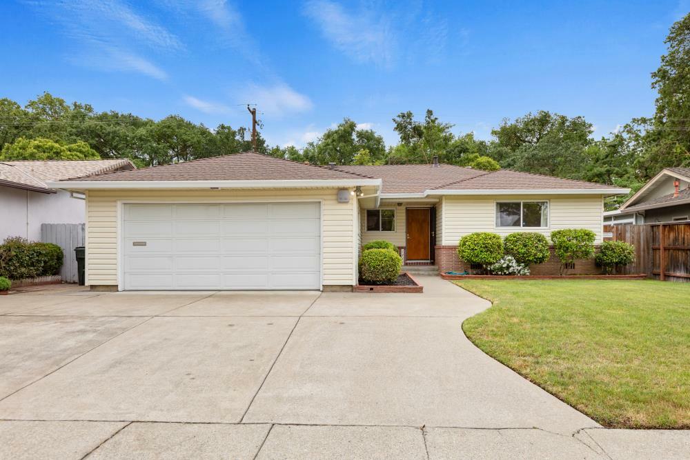 1444 34th Avenue  Sacramento CA 95822 photo