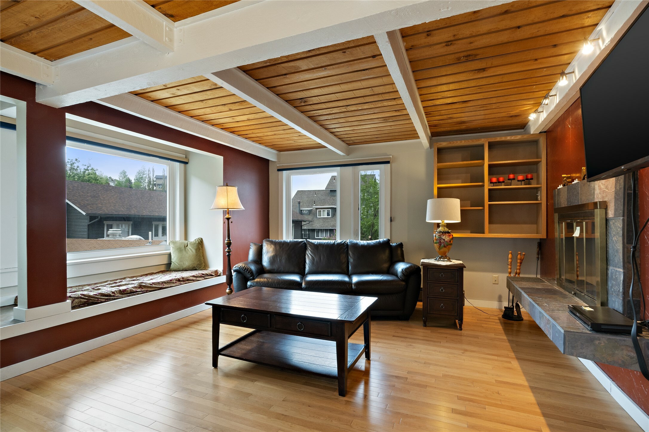 Property Photo: 469 S Park Avenue MT 59601