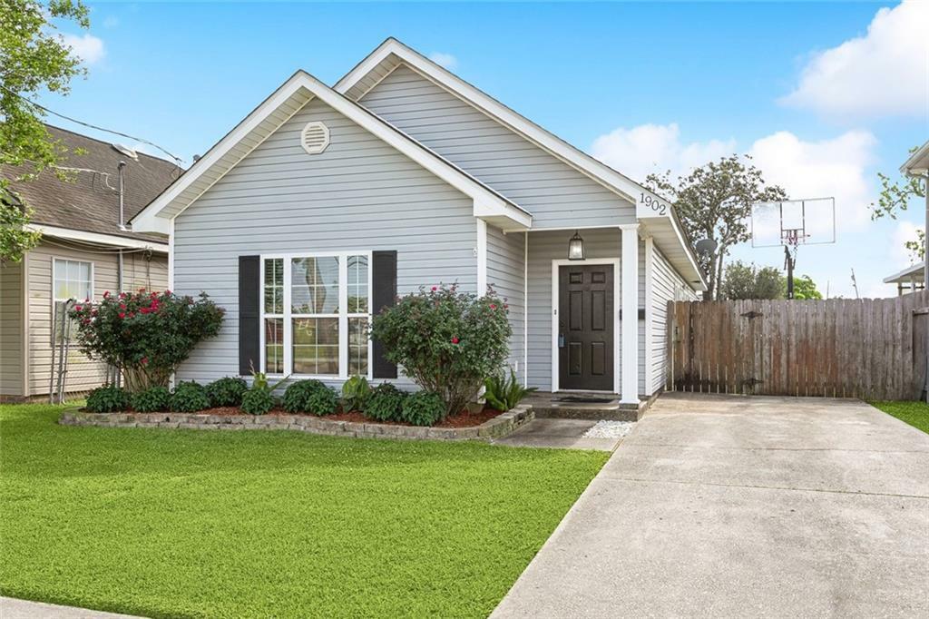 Property Photo: 1902 Huey P Long Avenue LA 70053