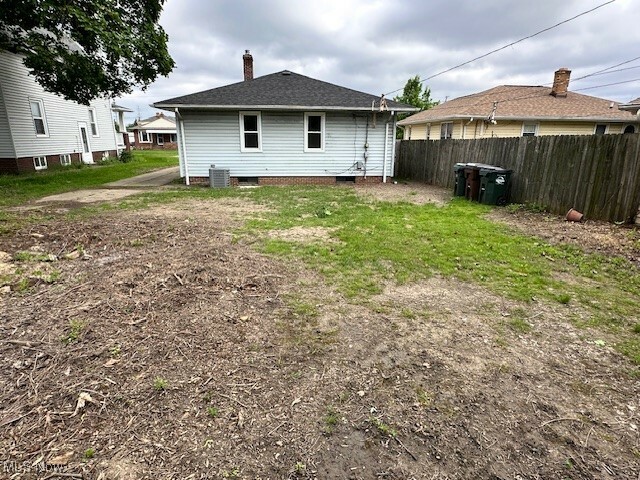 Property Photo: 3427 North Avenue OH 44134