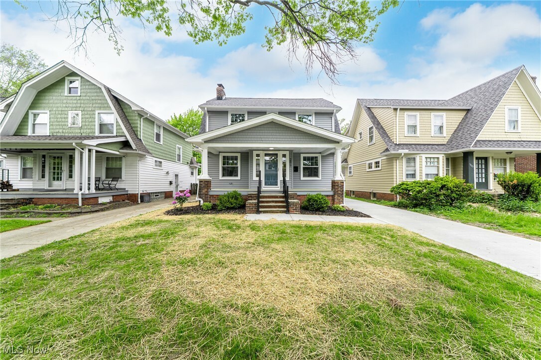 3817 Summit Park Road  Cleveland Heights OH 44121 photo