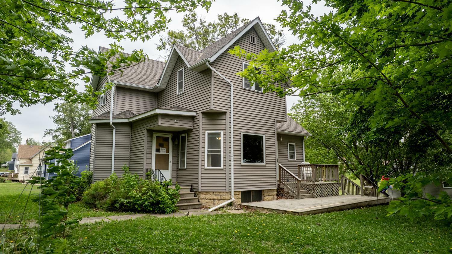 Property Photo: 501 Warren Avenue MN 55975