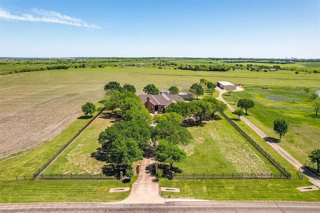 5002 Fm 1722  Ennis TX 75119 photo
