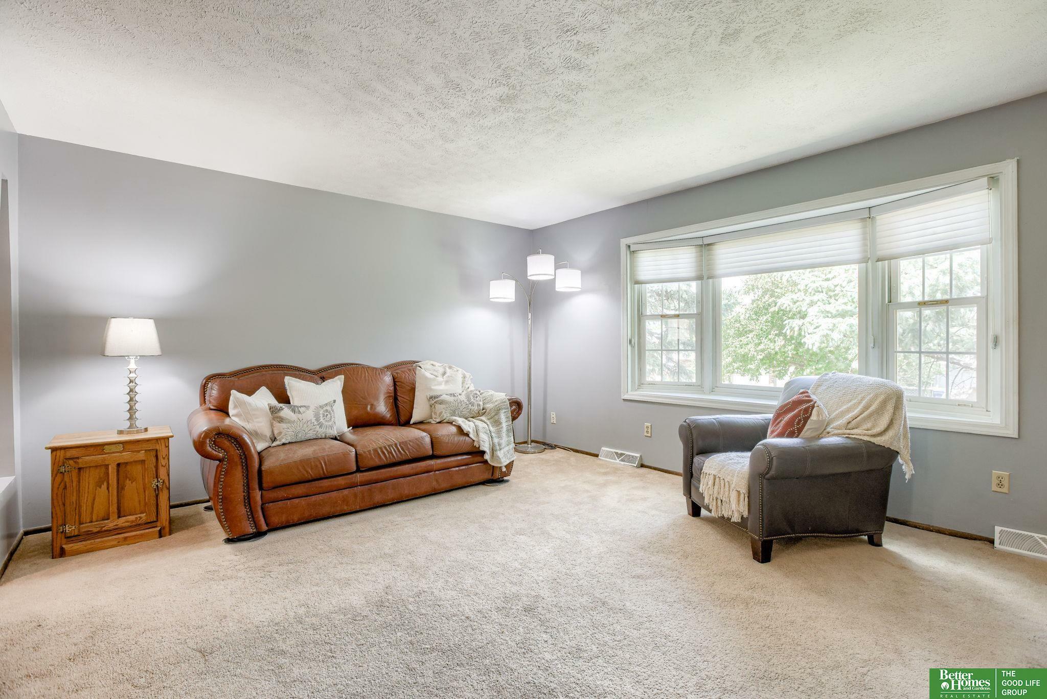 Property Photo: 3209 Coffey Avenue NE 68123