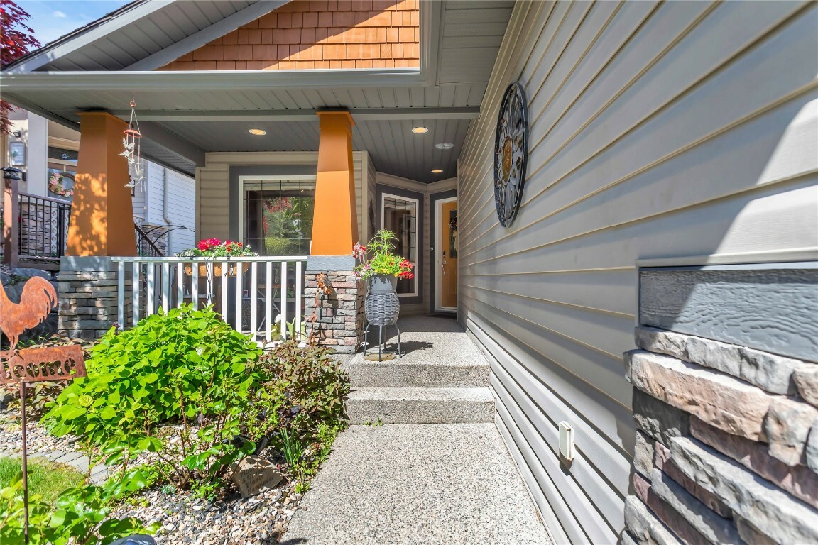 Photo de la propriété: 5042 South Ridge Drive BC V1W 4W6