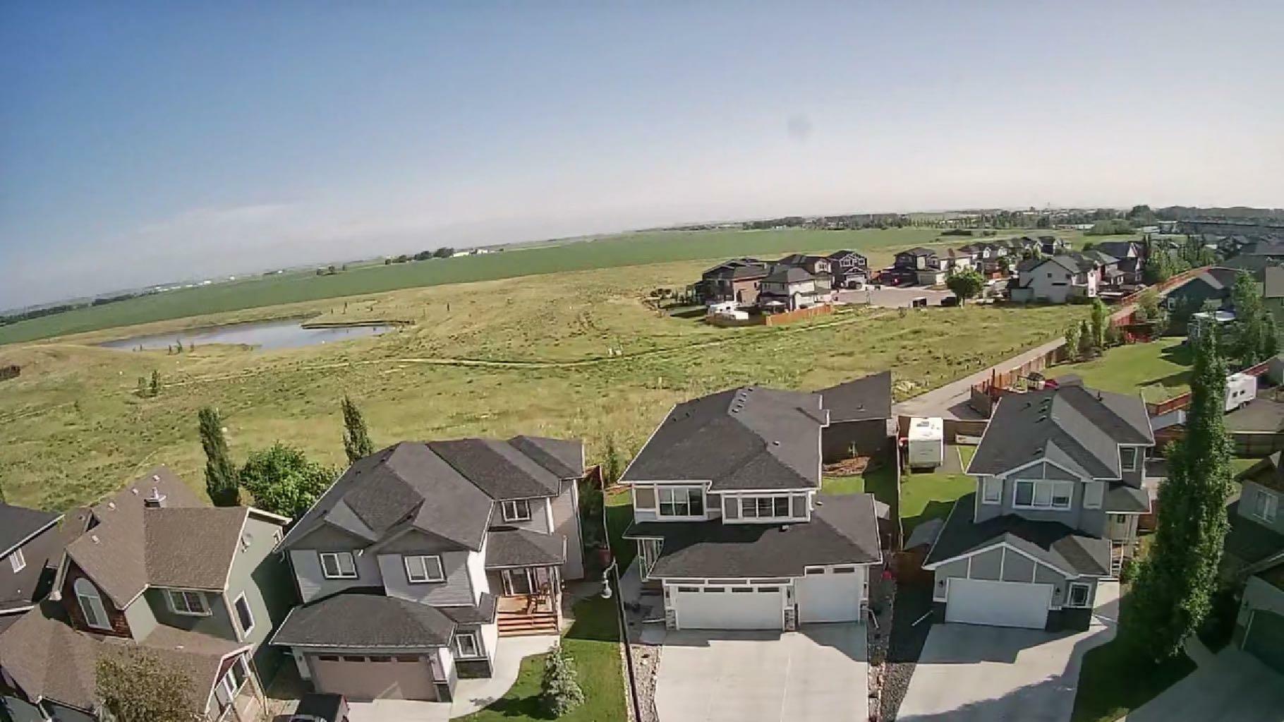 Property Photo: 132 Hamptons Common NE AB T1V 0B1