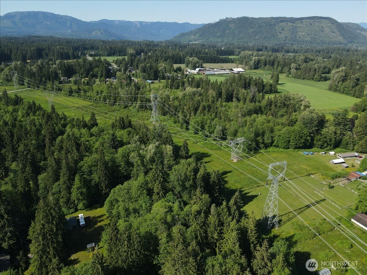 Property Photo: 21916 123rd Avenue NE WA 98223