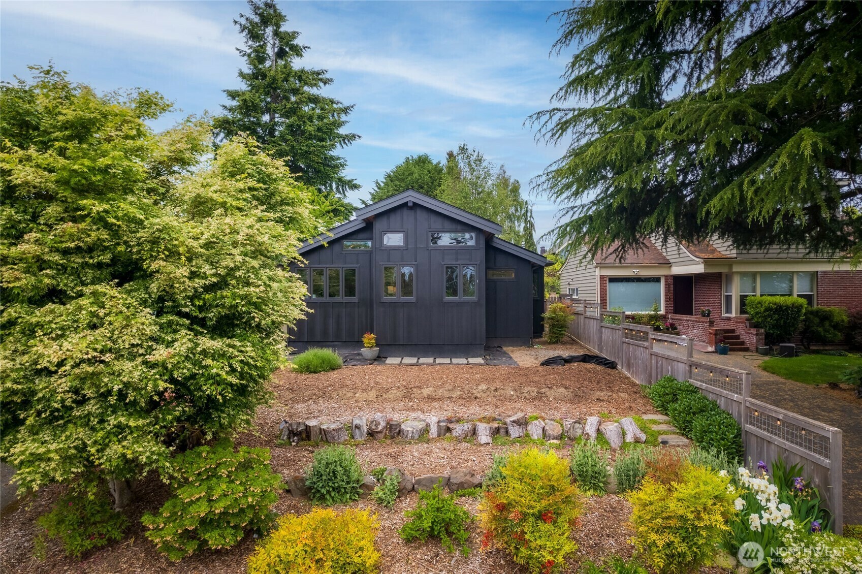 3550 SW 110th Street  Seattle WA 98146 photo
