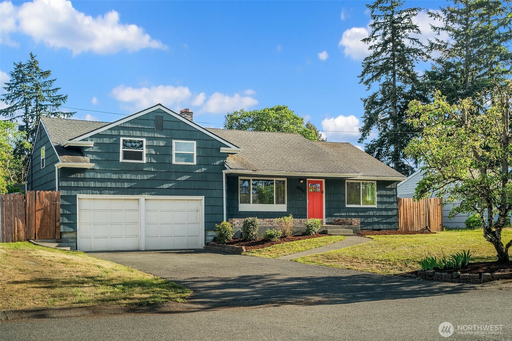 3814  101st Street SW  Lakewood WA 98499 photo