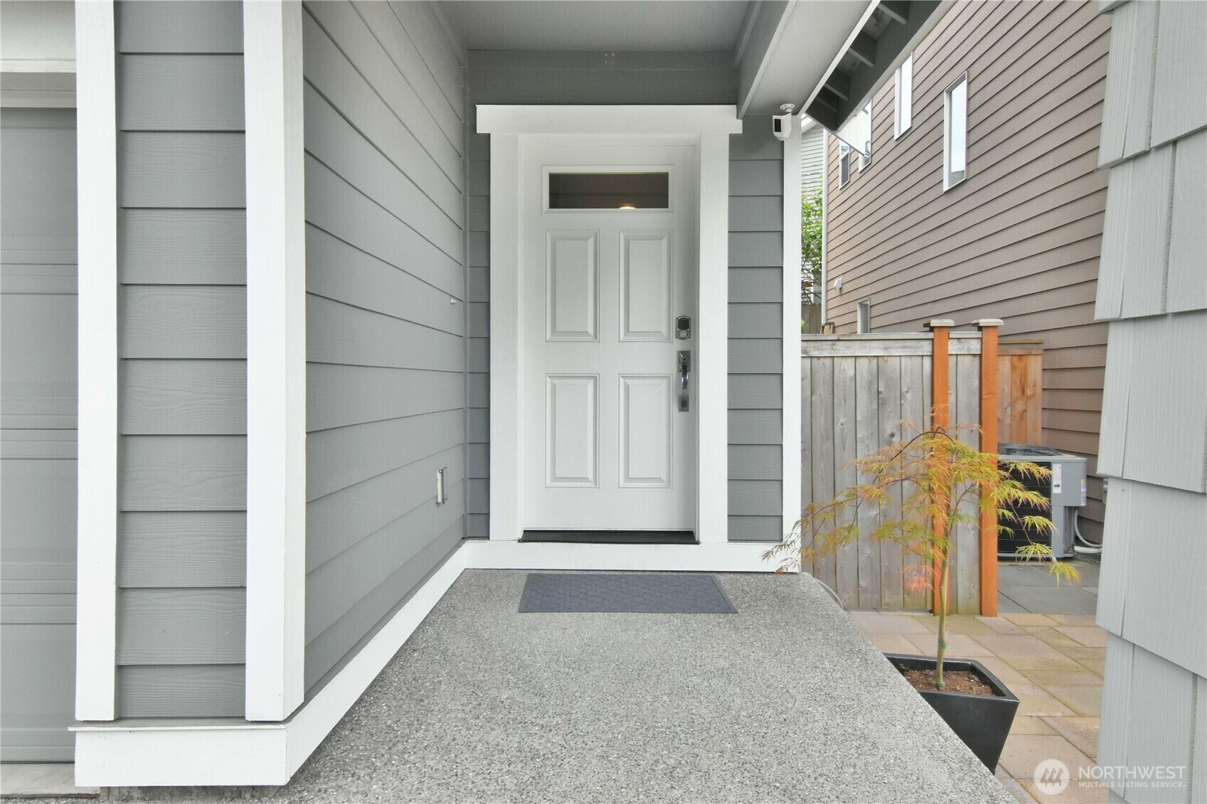 Property Photo: 1212 141st Place SW WA 98087