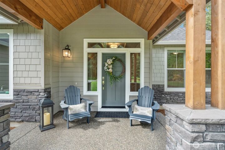 Property Photo: 8110 NE 272nd Circle WA 98604