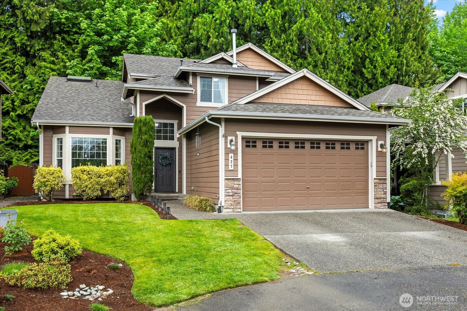 427  197th Place SW  Lynnwood WA 98036 photo
