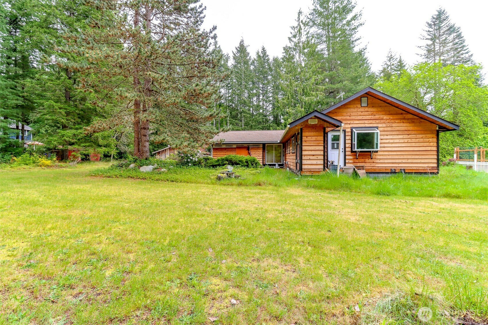 Property Photo: 9100 Olalla Valley WA 98367