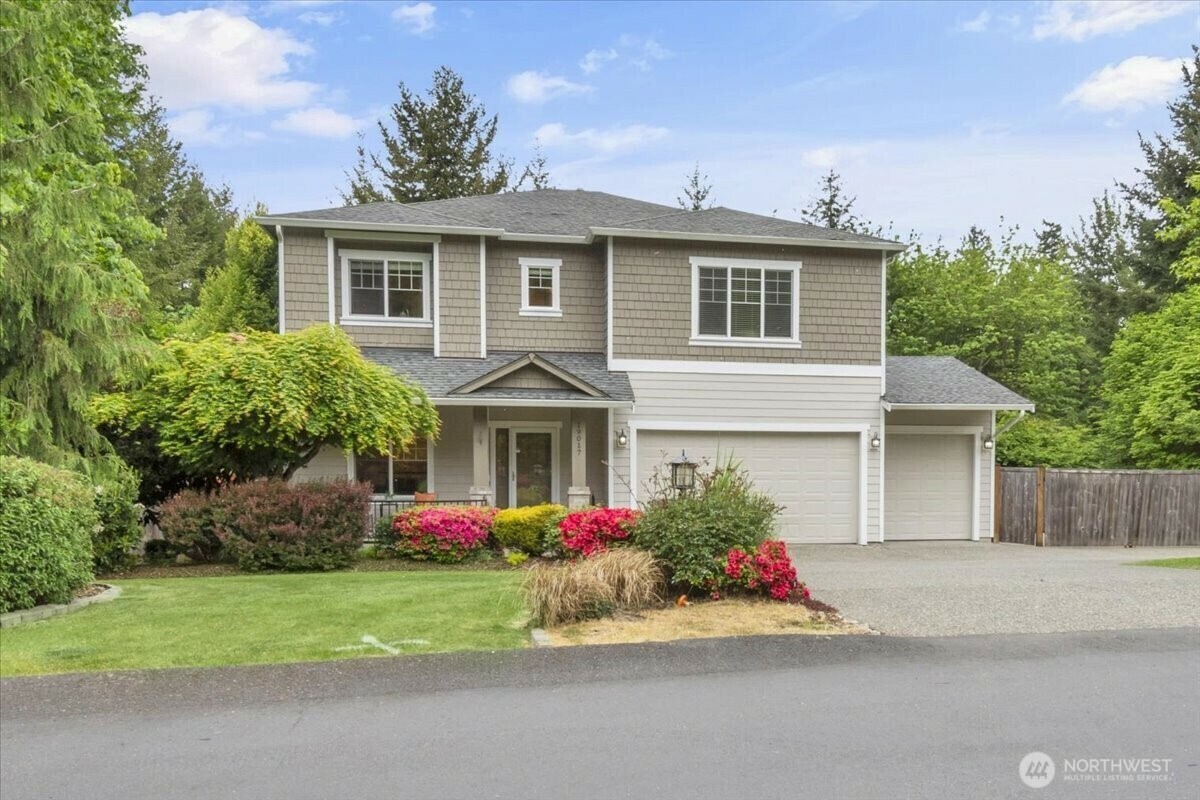 Property Photo: 19017 5th Street E WA 98391