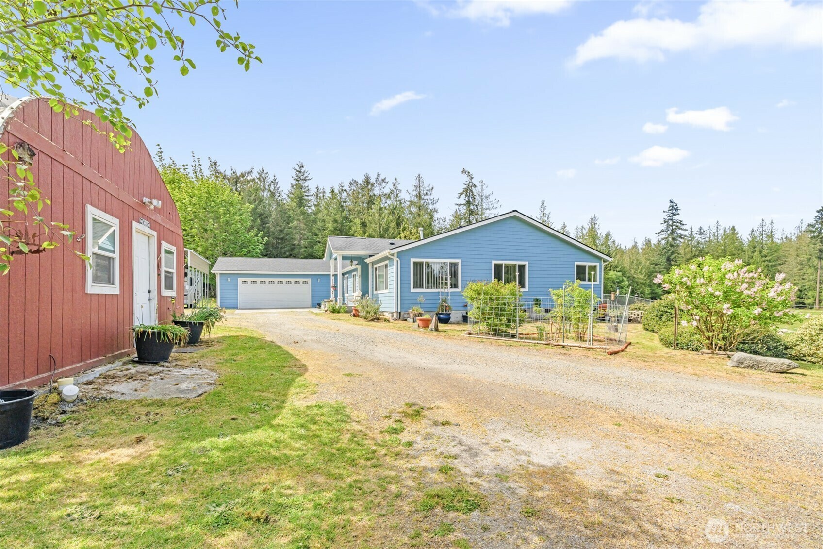 Property Photo:  399  Pike Place  WA 98382 