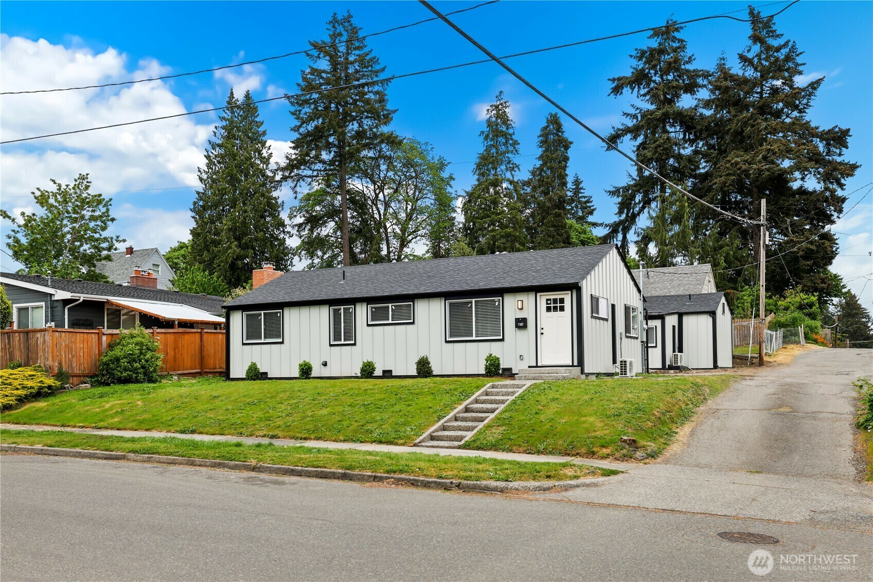 1107 S Adams Street  Tacoma WA 98405 photo